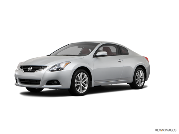 2012 Nissan Altima 3.5 SR  Photo