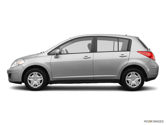 2012 Nissan Versa S  Photo