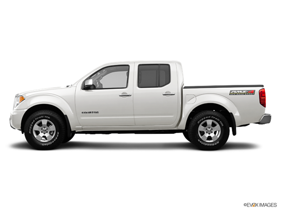 2012 Suzuki Equator Crew Cab Sport  Photo
