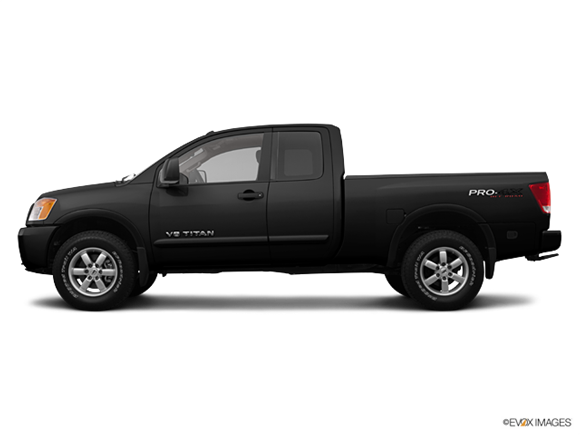 2013 Nissan Titan King Cab PRO-4X  Photo