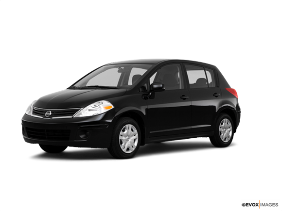 Nissan Versa Hatchback 2010. 2010 Nissan Versa S Photo