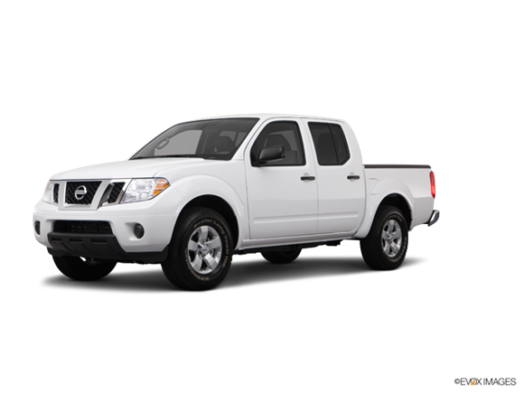 2013 Nissan Frontier Crew Cab Desert Runner  Photo