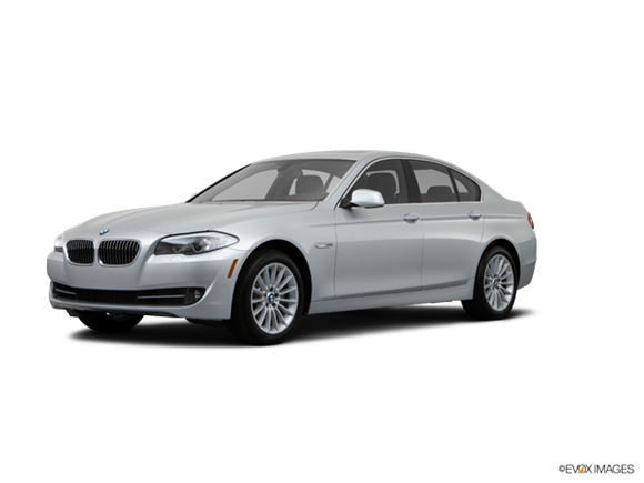 2013 BMW 5 Series 550i  Photo