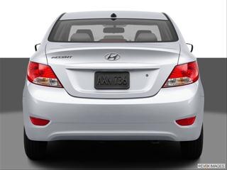 2012-hyundai-accent-rear-view_7476_119_320x240.jpg