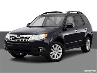 2013 Subaru Forester 4-door 2.5X Premium  Sport Utility Front angle medium view photo
