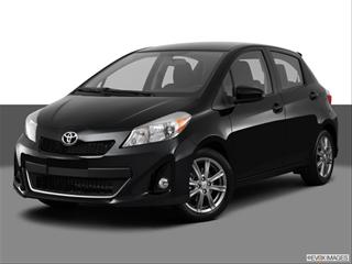 2013 Toyota Yaris 4-door L  Hatchback Front angle medium view photo