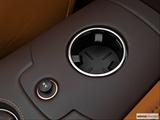  Cup holders photo