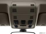  Courtesy lamps/ceiling controls photo