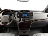  Center console 1/3 photo