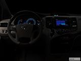  Centered wide dash shot photo