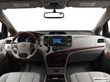  Dashboard, center console, gear shifter view photo