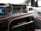  Glove box open photo