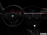  Centered wide dash shot photo