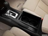  Cup holders photo