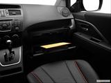  Glove box open photo