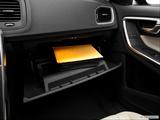  Glove box open photo