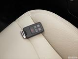  Key fob on driver's seat photo