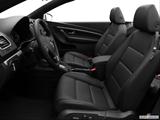  Front seats from Drivers Side photo