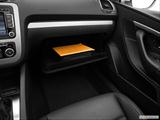  Glove box open photo