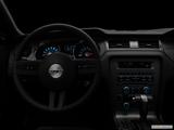  Centered wide dash shot photo