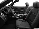  Front seats from Drivers Side photo
