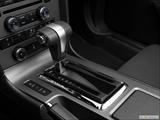  Gear shifter/center console photo