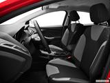 Front seats from Drivers Side photo