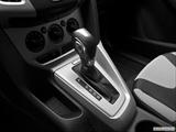  Gear shifter/center console photo