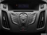  Stereo controls photo