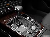  Gear shifter/center console photo