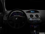 Centered wide dash shot photo