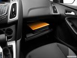  Glove box open photo