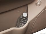  Cup holder prop (tertiary) photo