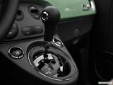  Gear shifter/center console photo
