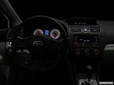  Centered wide dash shot photo