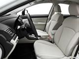  Front seats from Drivers Side photo