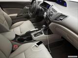 Zune and auxiliary jack photo