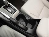  Cup holders photo