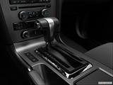  Gear shifter/center console photo