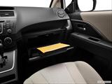  Glove box open photo