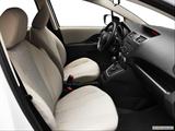  Passenger seat photo