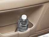  Cup holder prop (tertiary) photo