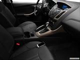  Zune and auxiliary jack photo