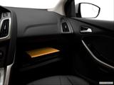  Glove box open photo