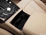  Cup holders photo