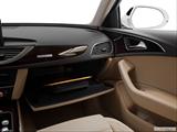  Glove box open photo