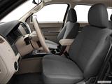  Front seats from Drivers Side photo