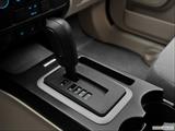 Gear shifter/center console photo