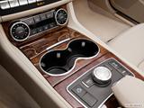  Cup holders photo