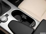  Cup holders photo